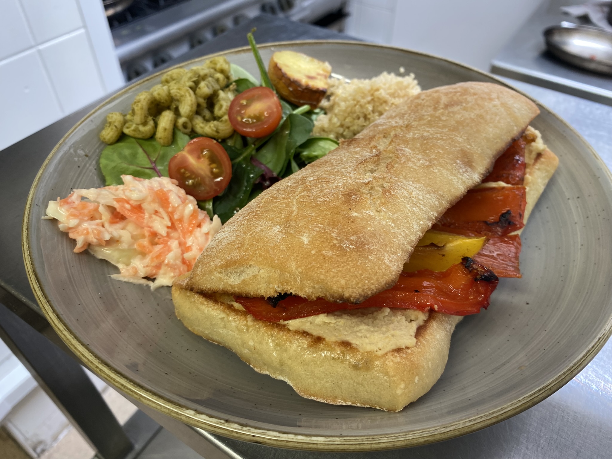 Fresh Stiwdio 3 lunch plate with salad